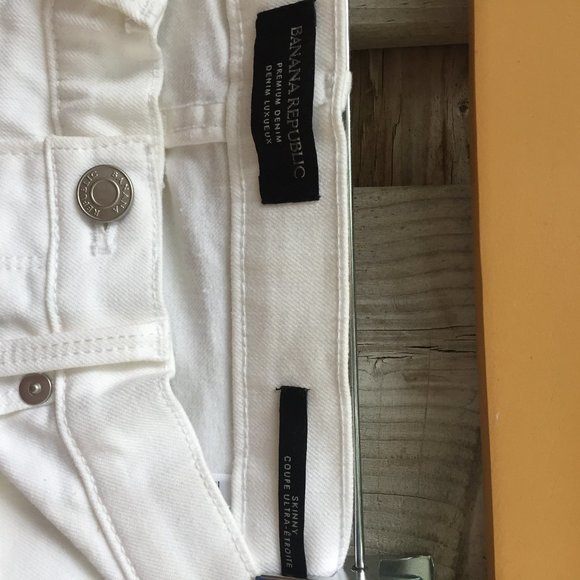 NWT Banana Republic skinny white jeans - size 25P - Picture 8 of 9